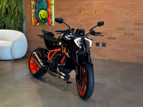 KTM 1290 SUPER DUKE R 